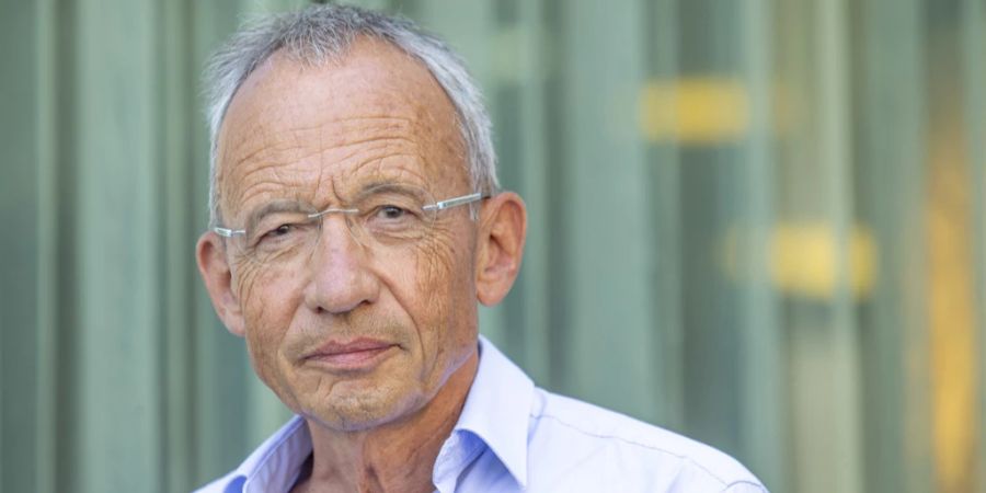 autor daniel de roulet