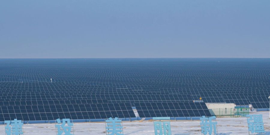 Für das laufende Jahr rechnet Chinas Industrieverband für Fotovoltaik mit bis zu 220 Gigawatt an neu installierter Solarenergie.