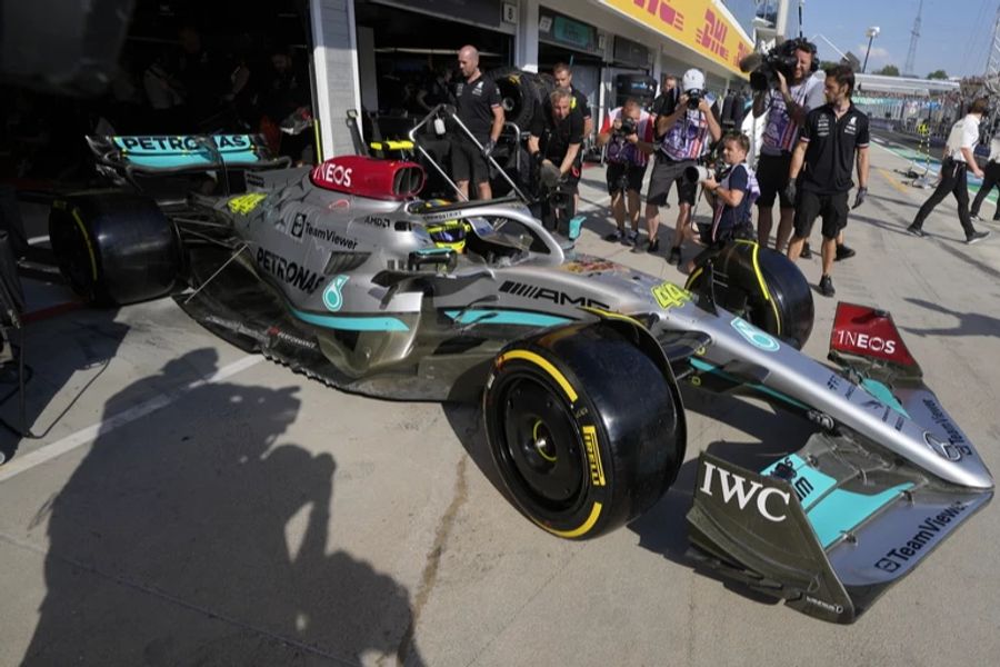 Mercedes W13 Red Bull