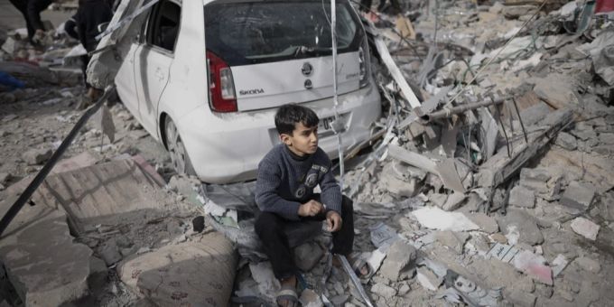 Beim verzweifelten Versuch, einige Lebensmittel zu beschaffen, hat sich im Gazastreifen eine katastrophale Situation entwickelt. Israel