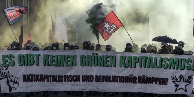 Wenig Toleranz - Linke hegen mehr negative Gefühle gegen Andersdenkende