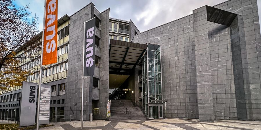 Die Suva kennt in der Schweiz bisher keine anerkannten Fälle aus Küchenplatten.