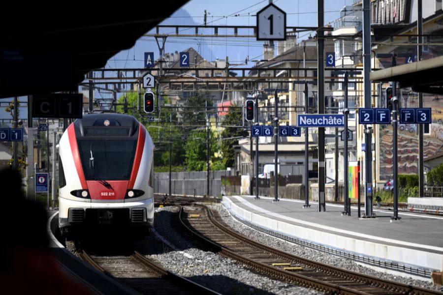 Zudem würden die vielen Anschluss-Verbindungen in der Schweiz für weniger Verspätungen sorgen.