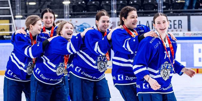 Nach 22:0-Heimsieg - Souveräner B-Meistertitel für Zugs Frauen