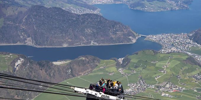 Im Sommer - Schweizer Seilbahnen zählen auf einheimische Gäste