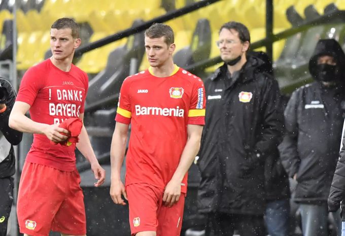 Die Bender-Zwillinge Sven und Lars geben vor Amts-Antritt von Gerardo Seoane ihren Rücktritt bekannt. Gerardo Seoane