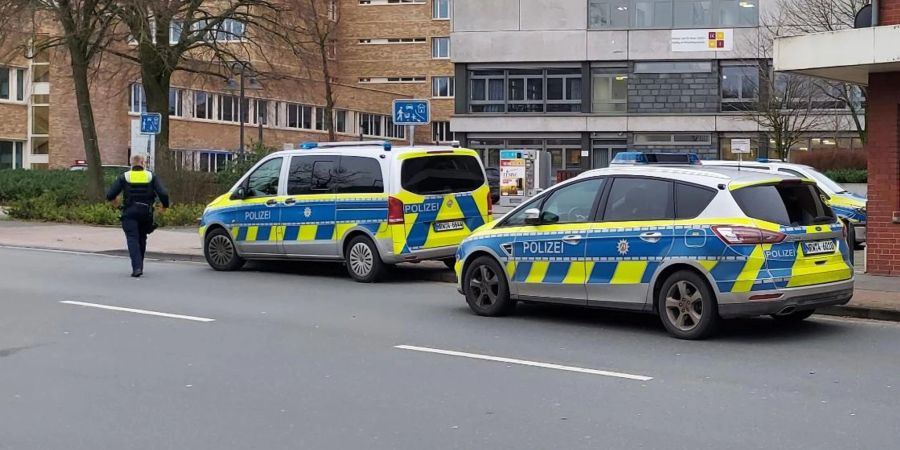 Der Tatverdächtige verständigte selbst die Polizei.