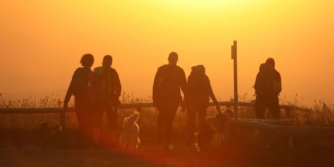 Hamburg - Weniger Stress, mehr Sparsamkeit: Gute Vorsätze für 2023