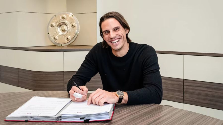 Yann Sommer unterschreibt in München bis 2025.