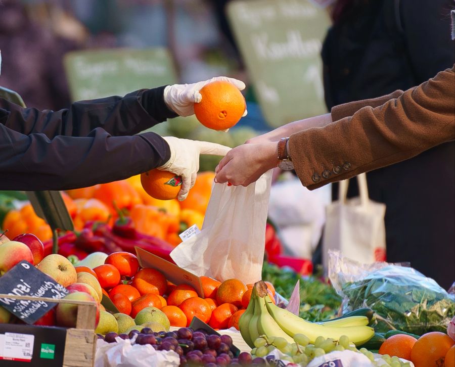 Orangen am Marktstand