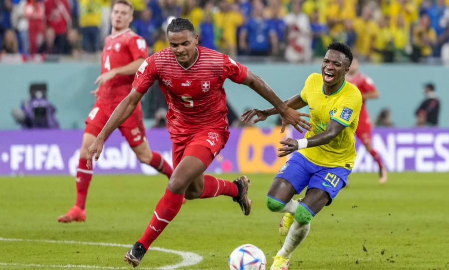 Adriano sah sich zusammen mit Freunden das WM-Gruppenspiel zwischen der Schweiz und Brasilien an und kam erst zwei Tage später zurück.