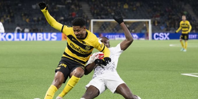 Saidy Janko wird nach seinem rüden Foul gegen Lausanne-Ouchy für zwei Spiele gesperrt. yb