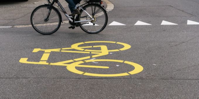 Die Stadt Zürich baut neue «Velo-Highways» und stösst auf lokalen Widerstand. (Symbolbild) velo