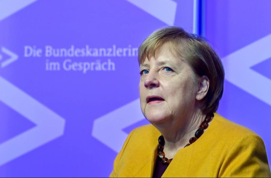 Bürgerdialog Merkel Flüchtlingsmädchen Judenhass