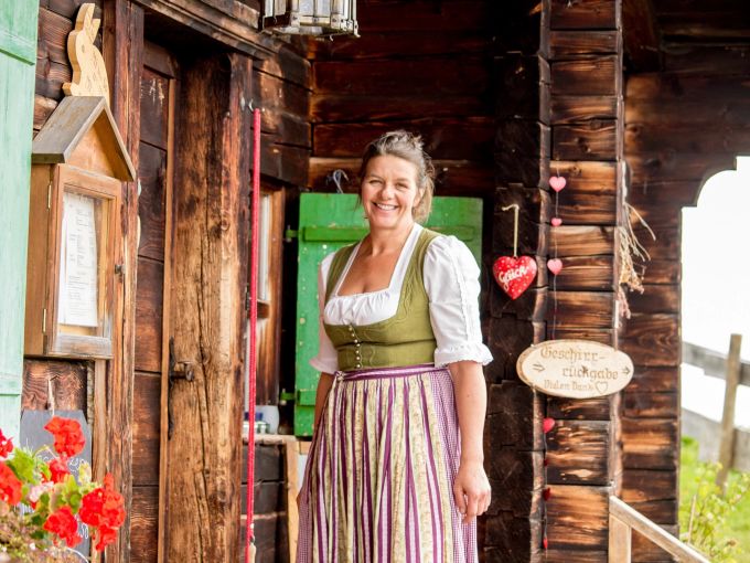 In der Hündeleskopfhütte in Pfronten servieren die Gastgeberinnen ausschliesslich vegetarische Gerichte. Hündeleskopfhütte Pfronten Vegetarisch