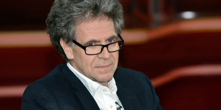 Zudem soll er für Zahlungen an den deutschen Journalisten Hubert Seipel verantwortlich sein.