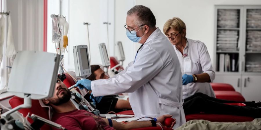 Krankenhaus Ärzte Blutspende Ukraine