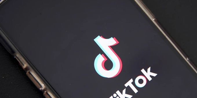 Ermittler sind bei einer europaweiten Aktion gegen islamistische und extremistische Propaganda im Onlinedienst Tiktok vorgegangen. (Symbolbild) Ermittler sind bei einer europaweiten Aktion gegen islamistische und extremistische Propaganda im Onlinedienst Tiktok vorgegangen. (Symbolbild)
