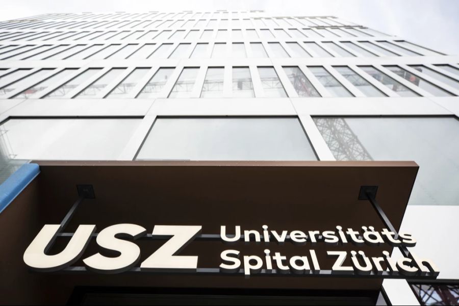 Im Universitätsspital Zürich wurden zuletzt vermehrt Personen behandelt, die aufgrund der Kälte gestürzt waren.