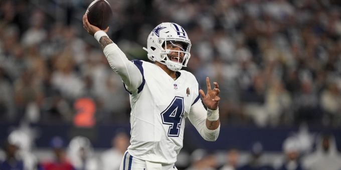 Dak Prescott und seine Cowboys feiern in der NFL einen wichtigen Sieg. NFL