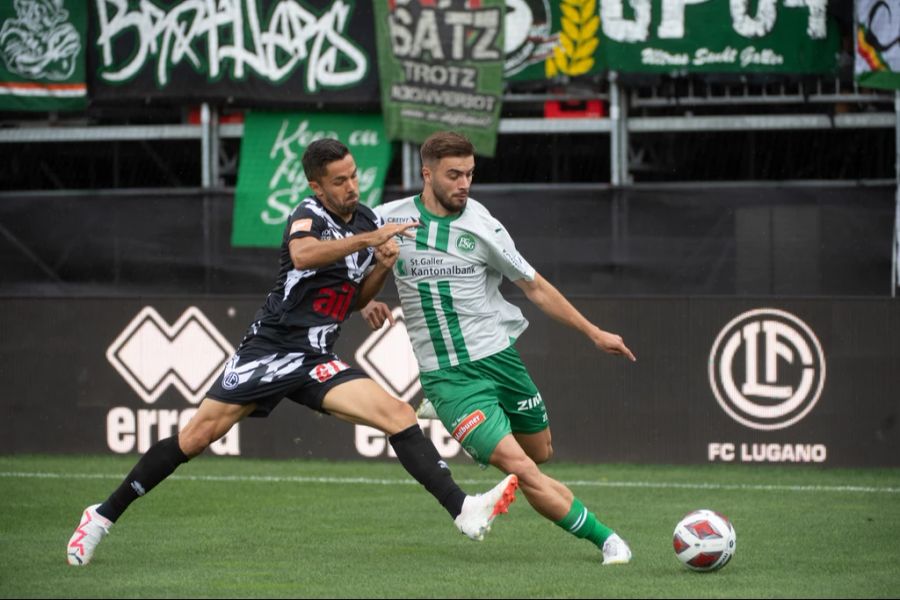 Betim Fazliji (r.) wird dem FC St.Gallen erneut fehlen und diesmal sogar bis zum Saisonende.