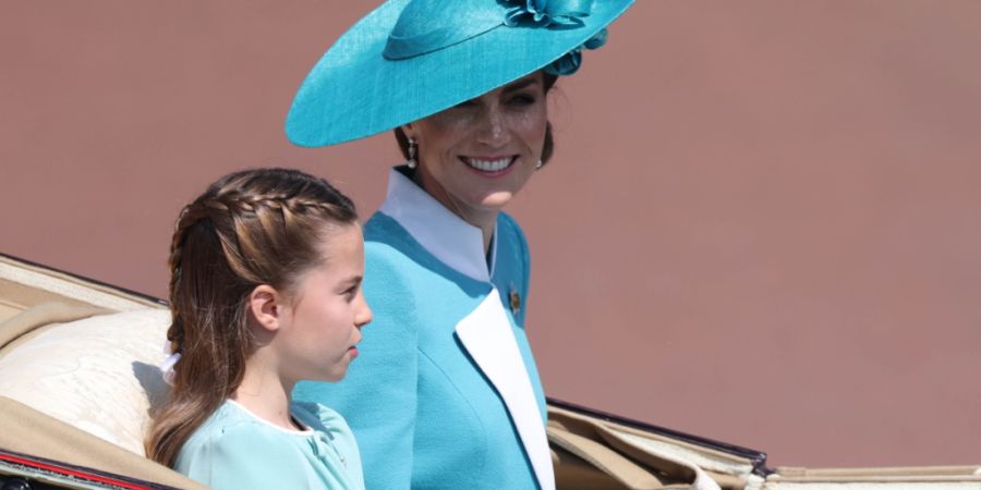 Prinzessin Catherine und ihre zehnjährige Tochter Charlotte haben die Fernsehzuschauer in Grossbritannien am Heiligabend mit einem überraschenden Duett am Klavier bezaubert. (Archivbild)