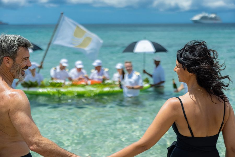 «Caviar in the Surf»: Gerade auch für Paare ist eine Reise in asiatische Länder magisch.