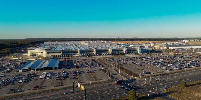 Tesla Gigafabrik E Autos