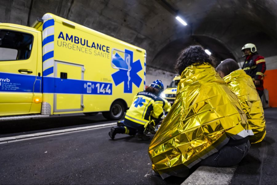 Auch das Rettungspersonal war an der Übung beteiligt.