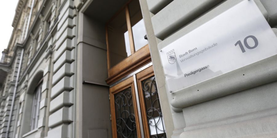 Im Stadtberner Amt für Erwachsenen- und Kindesschutz sollen Videokameras für mehr Sicherheit sorgen. (Archivbild)