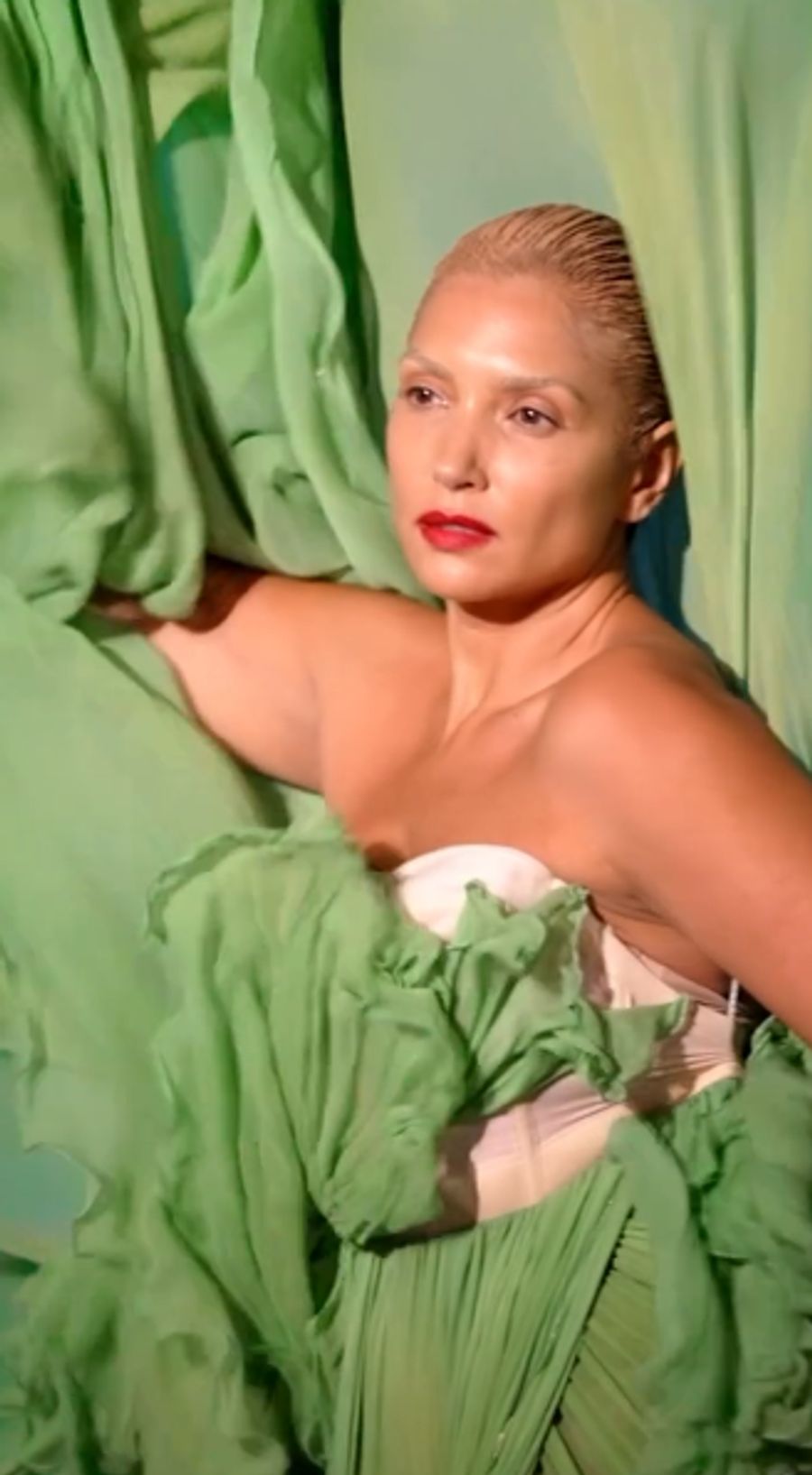 Bianca Sissing bei einem «GNTM»-Fotoshooting.