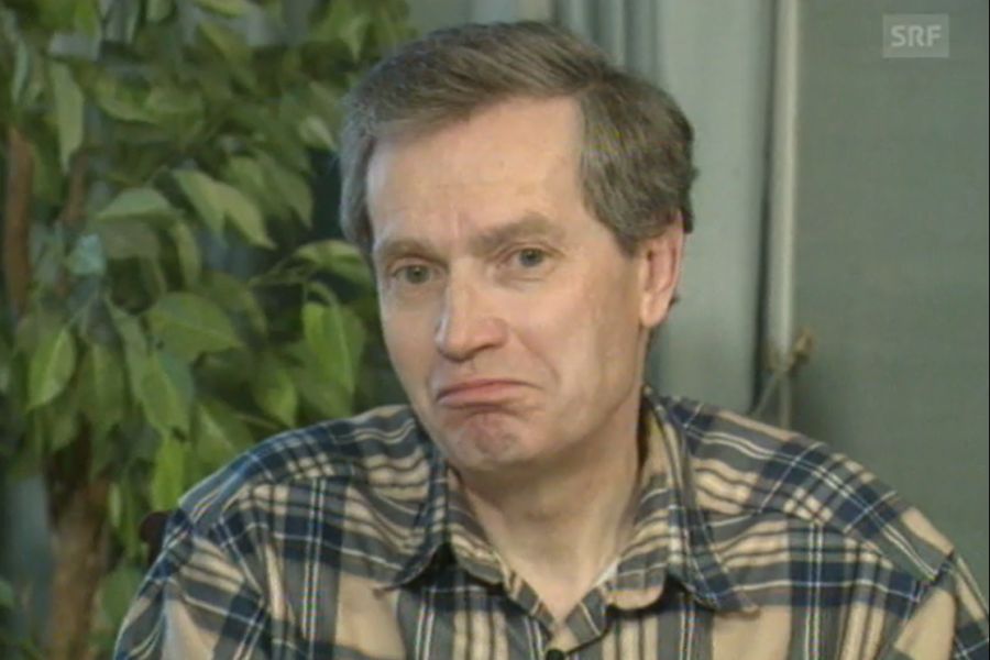 Pidoux ist der Adoptivsohn des ehemaligen FDP-National- und Ständerat Philippe Pidoux.