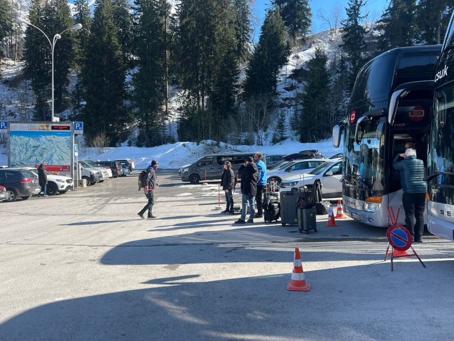 Am Donnerstagnachmittag sind sie gut gelaunt in Adelboden angekommen.
