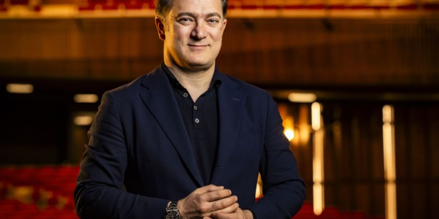 Renaud Capuçon steht dem Lausanner Kammerorchester als künstlerischer Leiter vor. Für das Frühjahr 2027 haben sich er und sein Orchester sämtliche Sinfonien und Konzerte von Ludwig...