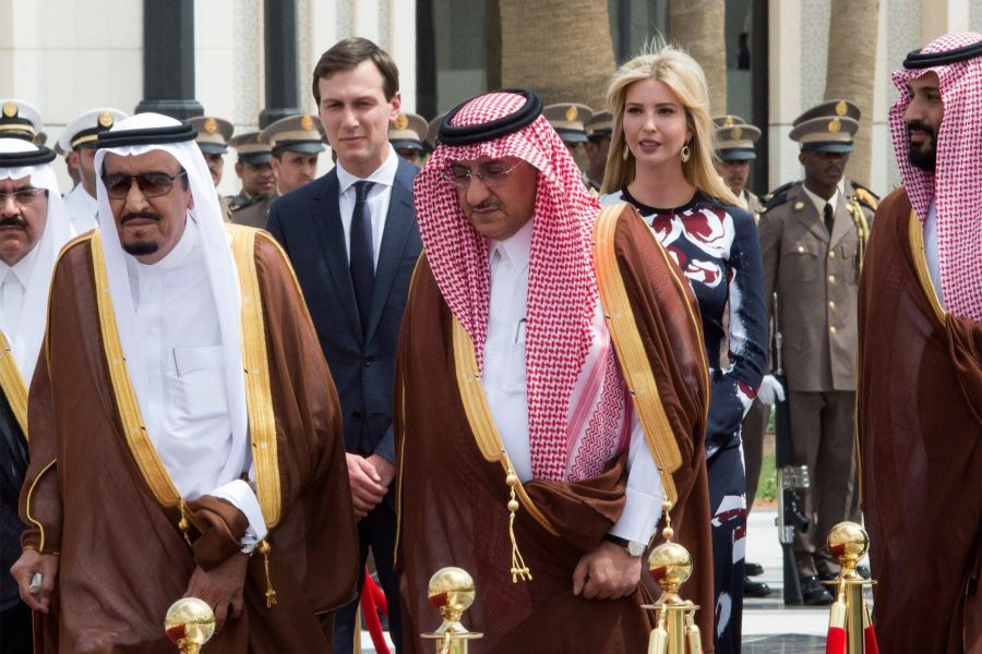 Die Saudis zahlen eine jährliche Gebühr von 1,25 Prozent, was bei zwei Milliarden Dollar Investition 25 Millionen Dollar pro Jahr für Kushner ergibt.