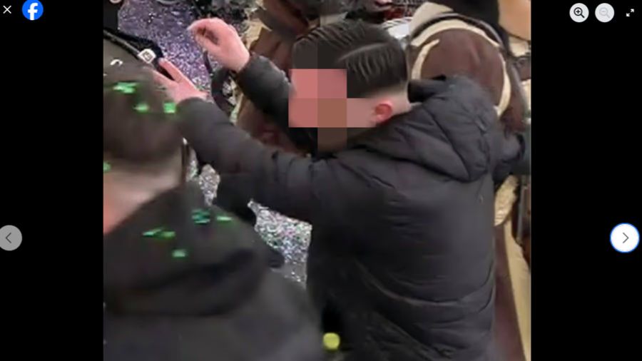 Dieses Bild wurde im Netz veröffentlicht – ohne Verpixelung. Nau.ch hat es verpixelt.