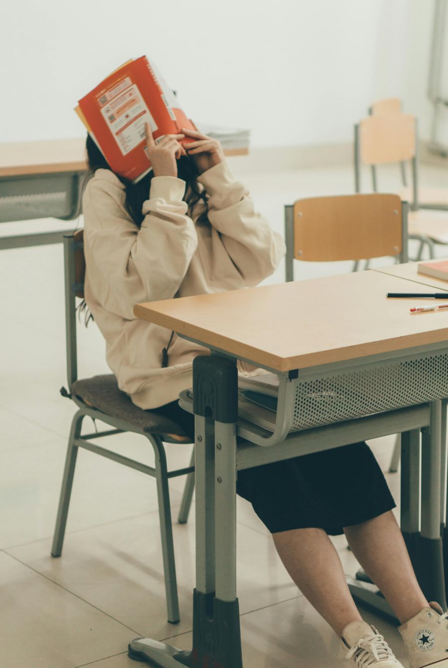 Schülerinnen und Schüler trauten sich heute häufiger, mit Spässen den Unterricht zu stören, sagt Dr. Beat A. Schwendimann.