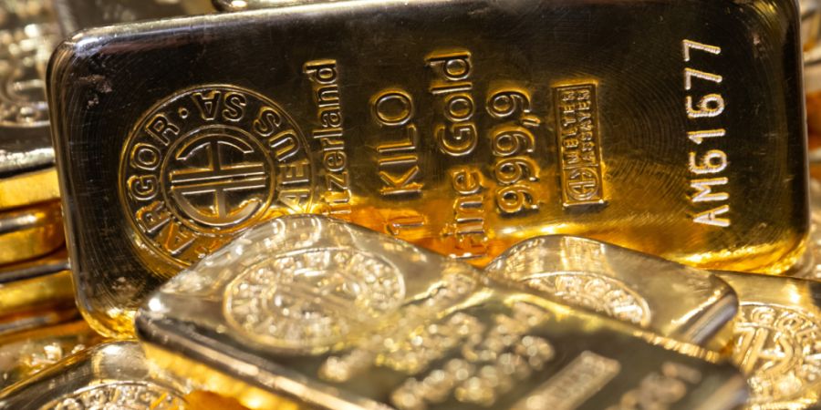 Aktuell sind es insbesondere die geopolitischen Risiken, die Anleger in den sicheren Hafen Gold treiben. Unter anderem die permanent neuen Zoll-Drohungen aus den USA sorgen für starke ...