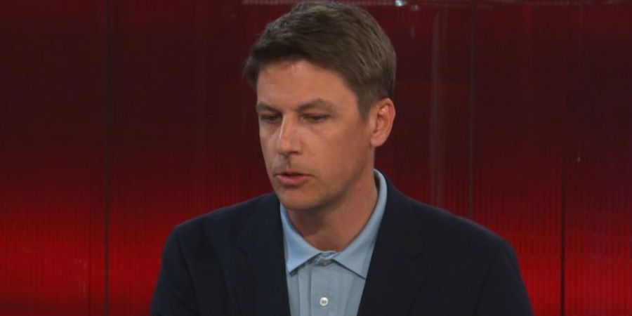 SRF und vor allem Journalist Pascal Schmitz stehen stark in der Kritik. 27 Beanstandungen gingen bei der Ombudsstelle ein.