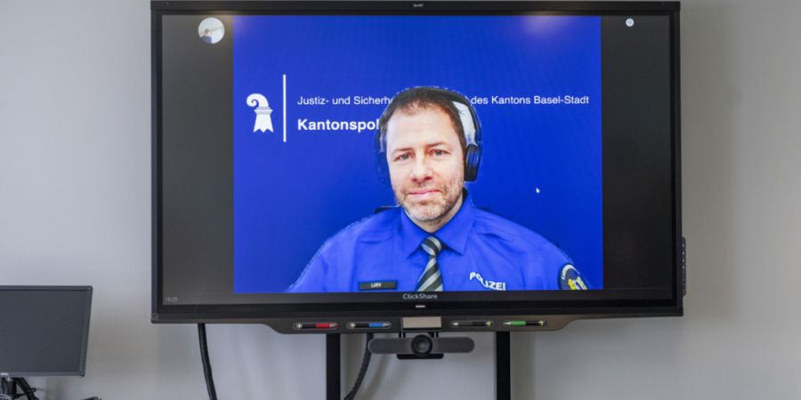 Neu ist es möglich, Anzeigen per Video-Call bei der Kantonspolizei Basel-Stadt aufzugeben.