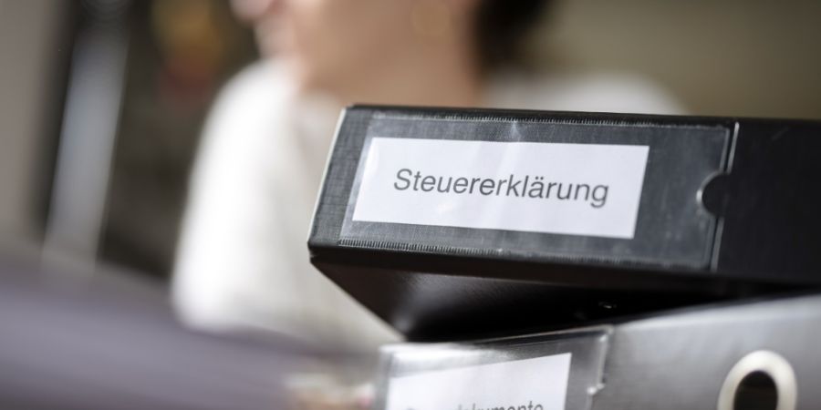 Ein Behördenfehler geht nicht zu Lasten einer Steuerzahlerin: Dies entschied das Aargauer Spezialverwaltungsgericht Steuern. Eine Millionenerbin muss daher keine Nachsteuern bezahlen. ...