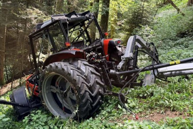 Traktor Schwellbrunn