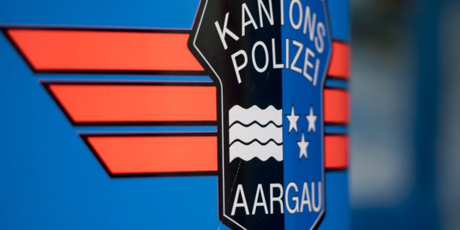 Der Kantonspolizei Aargau sind zwei mutmassliche Hofladen-Einbrecher ins Netz gegangen. (Symbolbild)