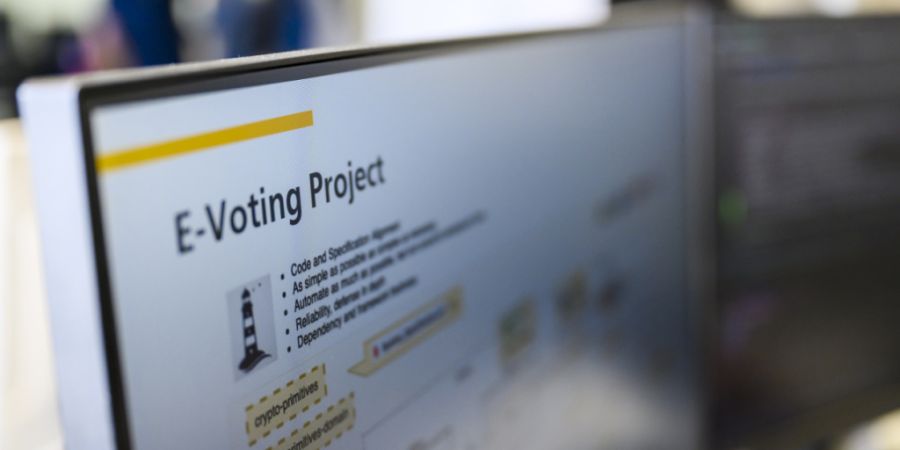 Der Befund mit dem Schweregrad «hoch» hätte die Verfügbarkeit des Abstimmungsservers beeinträchtigen können, jedoch nicht die Sicherheit der abgegebenen Stimmen, schrieb die Post. (...