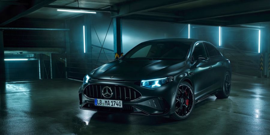 Mercedes Benz AMG CLA 45