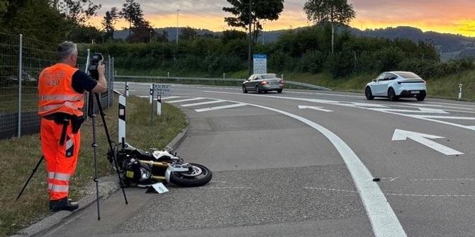 Hinwil Unfall