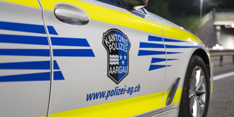 Die Kantonspolizei Aargau rückte zu einem Brand in Menziken-Burg AG aus. (Symbolbild)