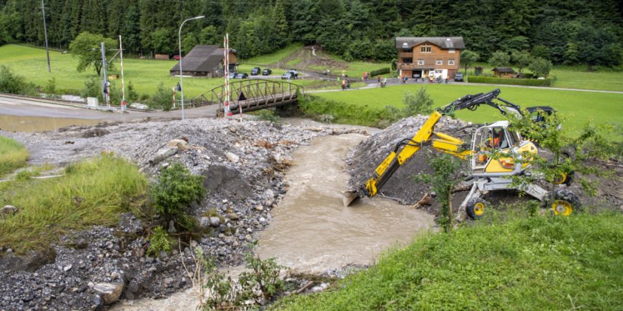 Bei Schäden nach Unwettern bezahlt der Nidwaldner Hilfsfonds Entschädigungen. (Archivaufnahme)