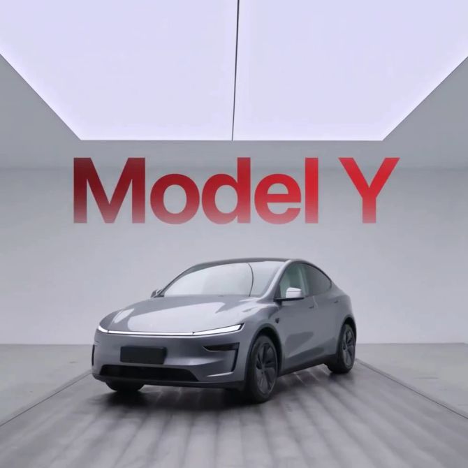 Tesla Model Y Juniper