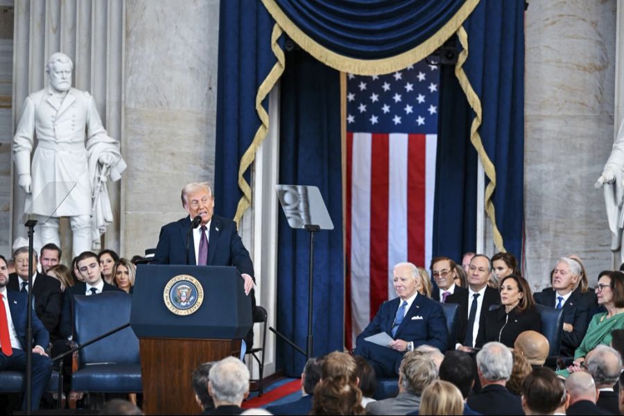 Donald Trump hält nach seiner Vereidigung seine Amtsantrittsrede.